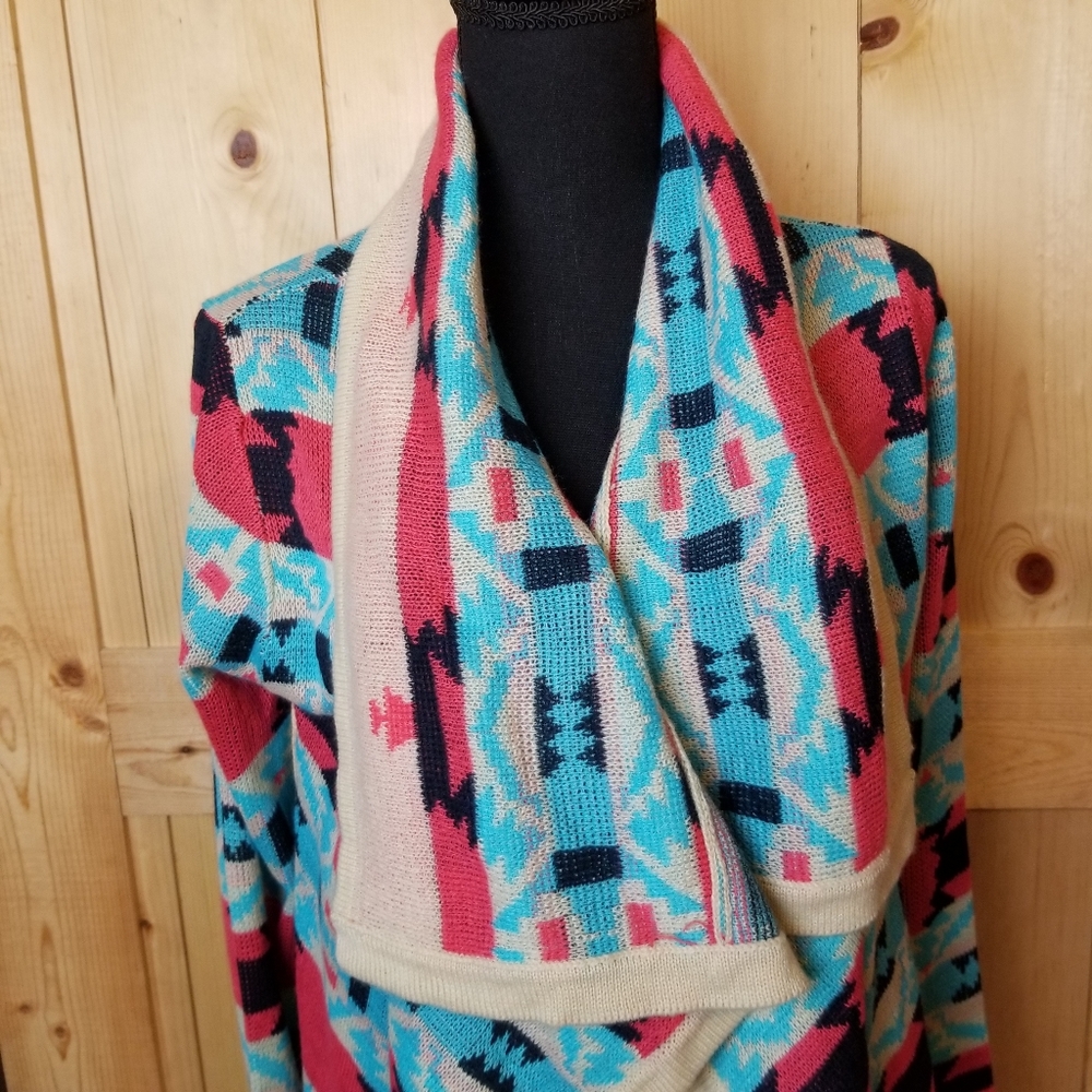 B Sharp Aztec Southwestern Print Waterfall Hem Open Front Cardigan Sweater NWT - Picture 2 of 10